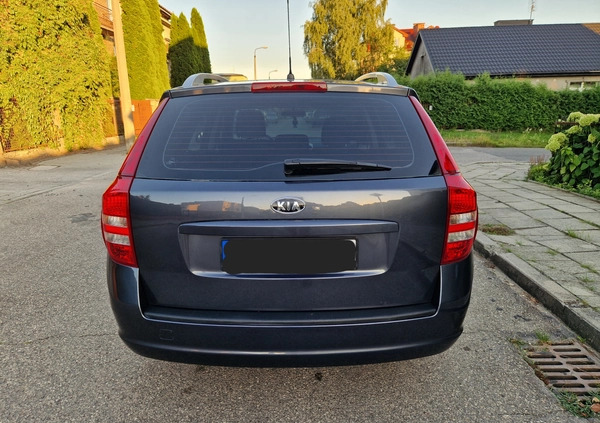 Kia Ceed cena 15900 przebieg: 268000, rok produkcji 2007 z Radom małe 596